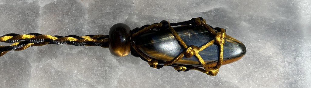 Tiger’s Eye Crystal Holder Pendant&nbsp;Necklace