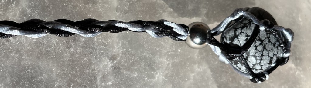 Slowflake Obsidian Crystal Holder Pendant&nbsp;Necklace
